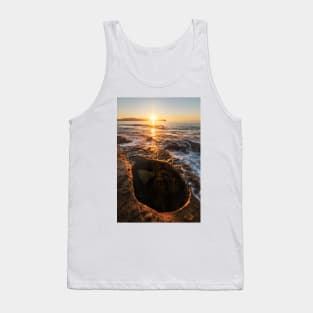 Sunrise over the rockpool Tank Top